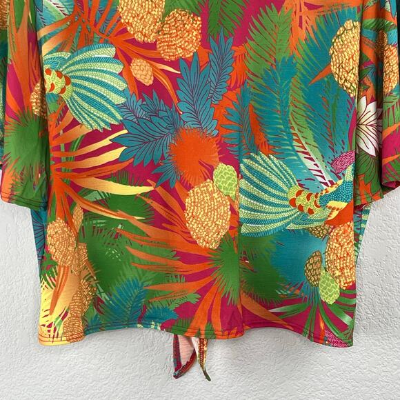 Green Multicolor Tropical Print Tie Front Flutter Sleeve Cropped Top Plus 3X NWT - Picture 9 of 13